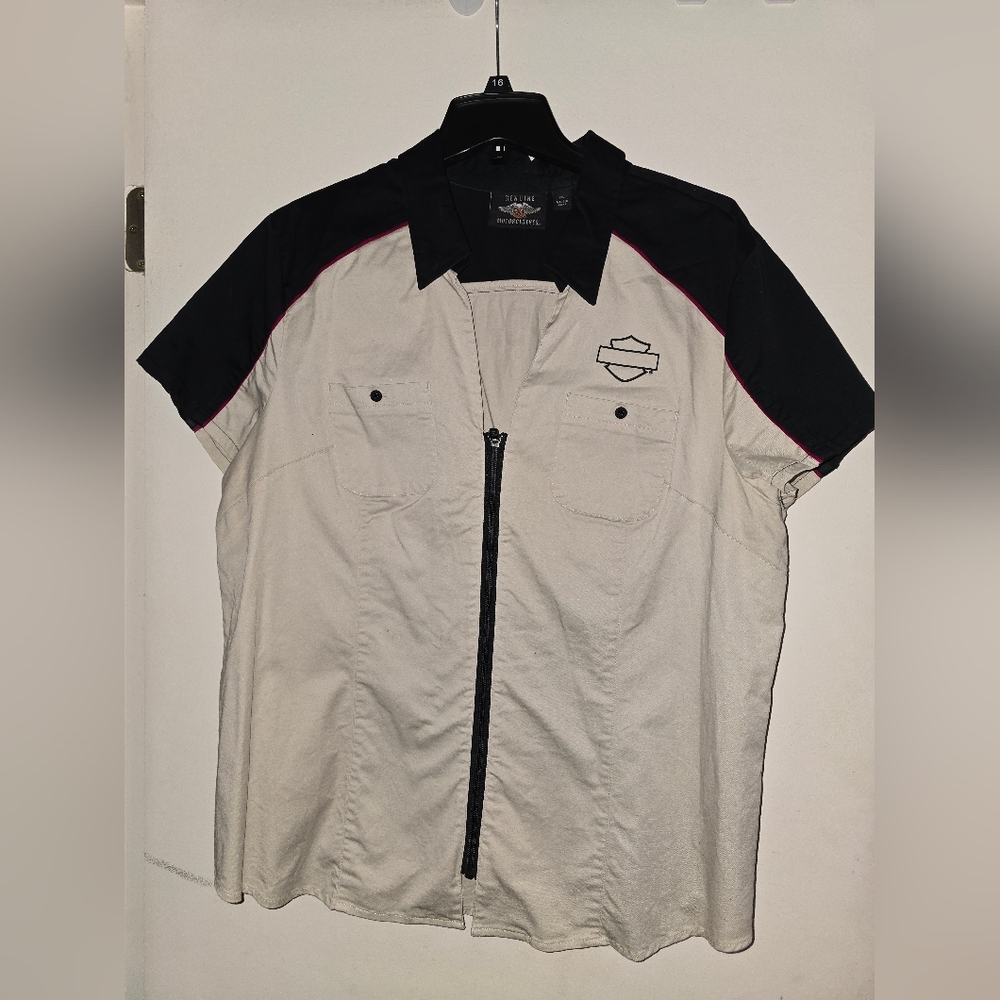 Women's Harley-Davidson 2XL zip front shirt